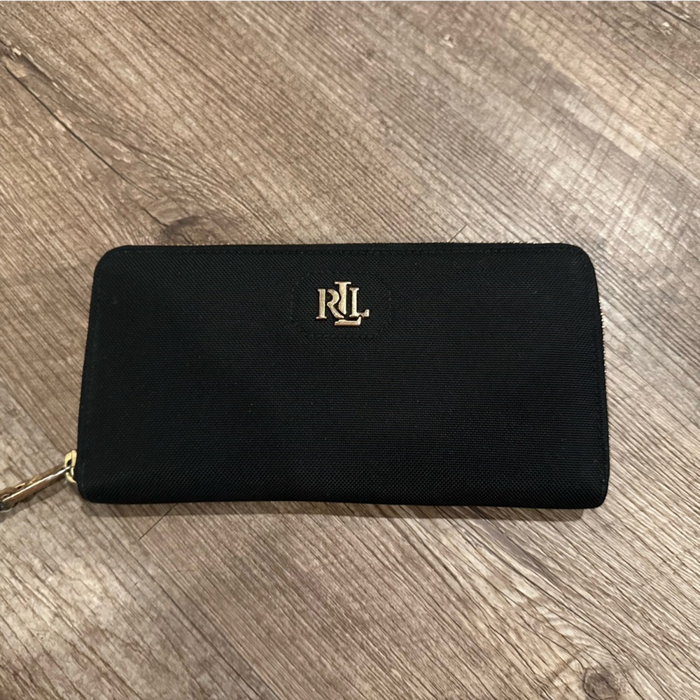 Ralph Lauren Black Nylon Zip Around Long Wallet.Lots of Card Slots & Pocket !!
